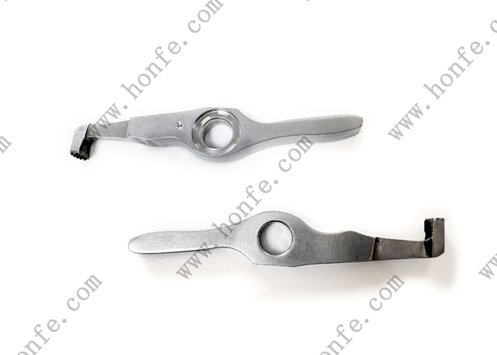 گیره بالایی با کانتربور 911319364 D1 1.5*3 الماس نشان دار قطعات یدکی دستگاه بافندگی سولزر